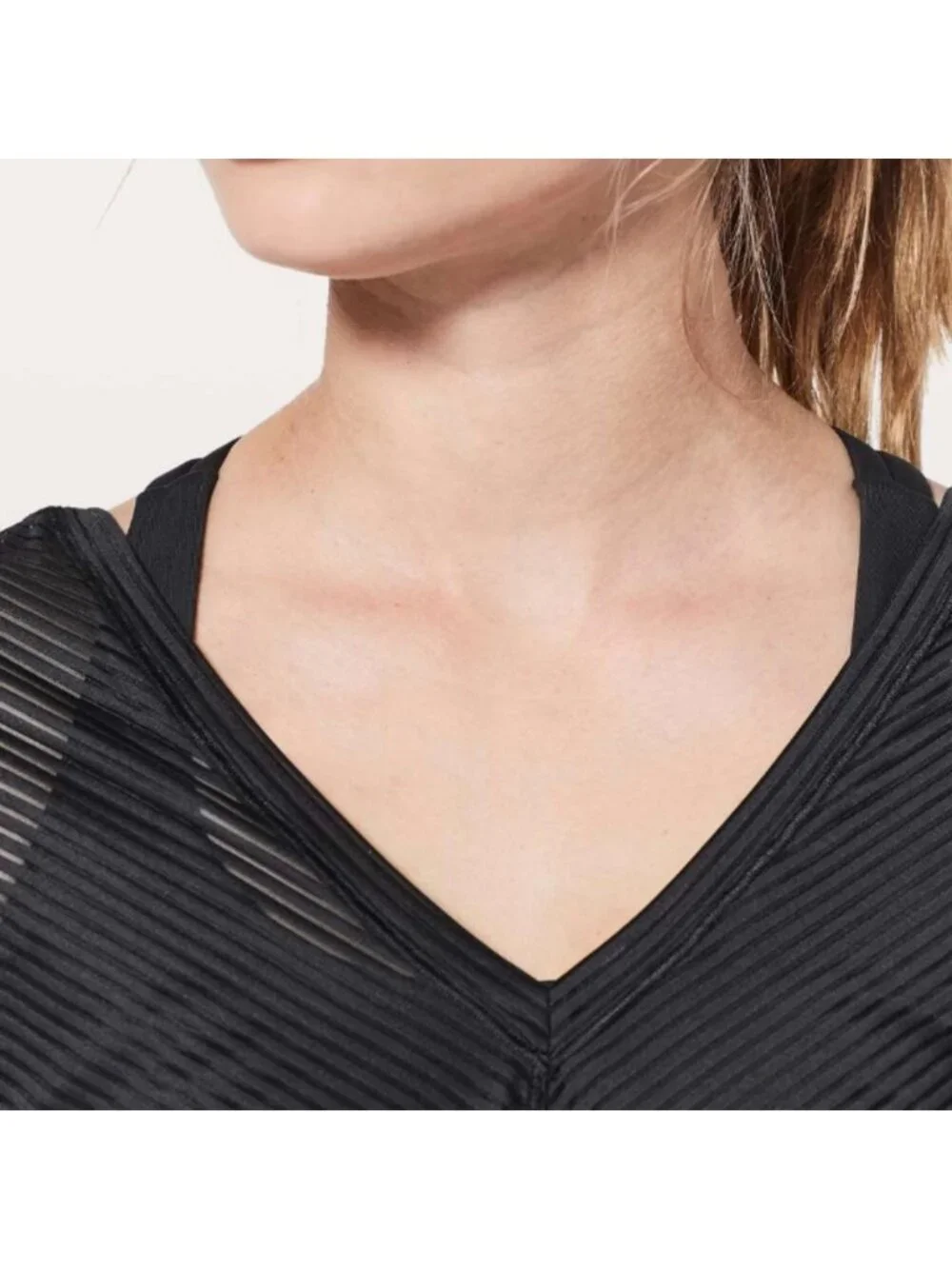 Lululemon Ahead By Miles Short Sleeve Black